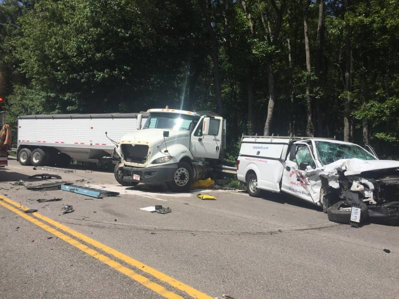 accident on route 460 near zuni