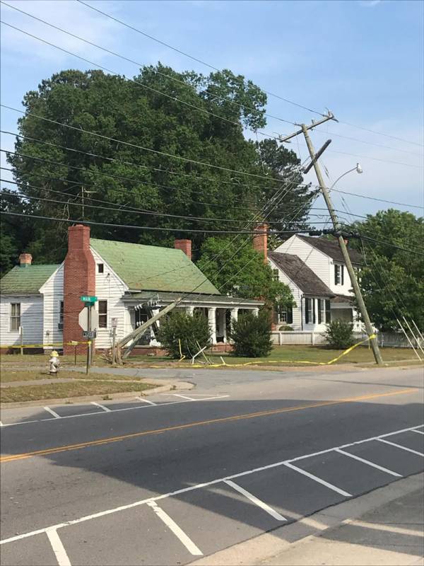 light pole down in courtland va