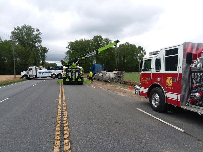 Overturned tractor-trailer shuts down 460 - The Tidewater News | The ...