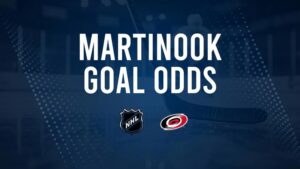 Will Jordan Martinook Score a Goal Against the Devils on November 21?